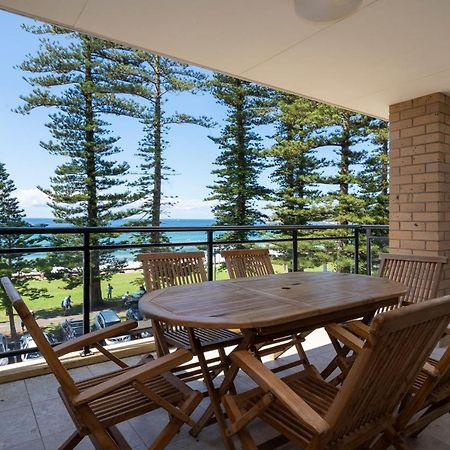 Manly Beachfront Apartment Exterior photo