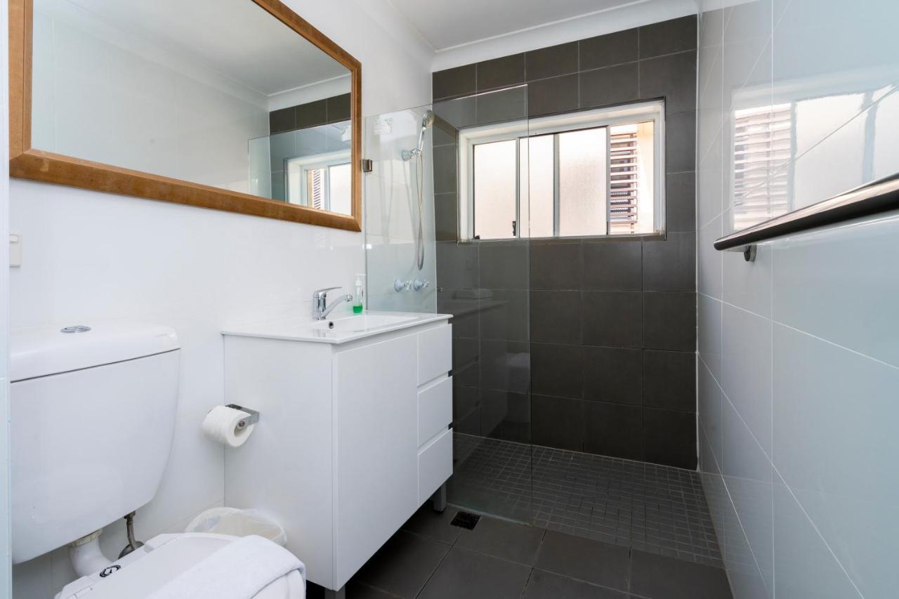 Manly Beachfront Apartment Exterior photo